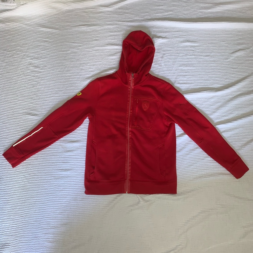 PUMA-FERRARI ZIP UP HOODIE (FITS A LARGE ALSO)